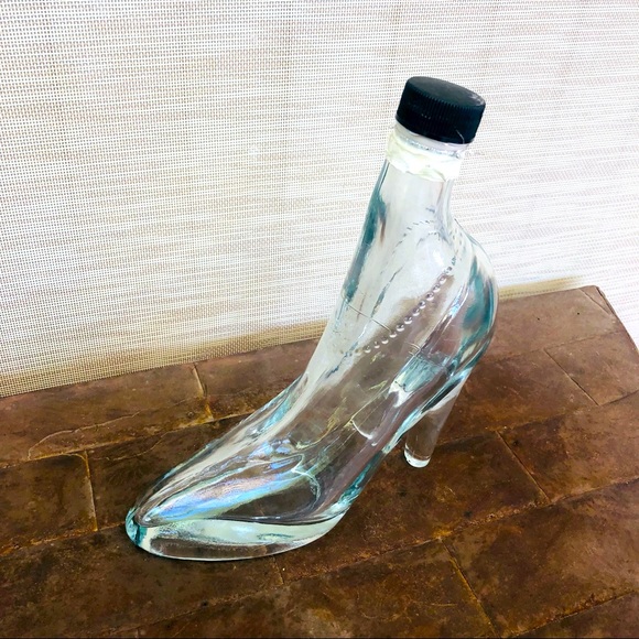 Vintage Glass Ladies High Heel Shoe Bottle With Cap - Picture 3 of 7